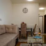 Апартаменты Comfort Bulevar With Garage