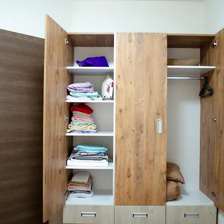 Comfort Bulevar With Garage Sarajevo