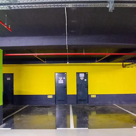 Comfort Bulevar With Garage Apartment *