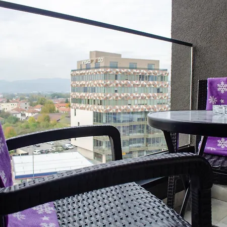 Comfort Bulevar With Garage *